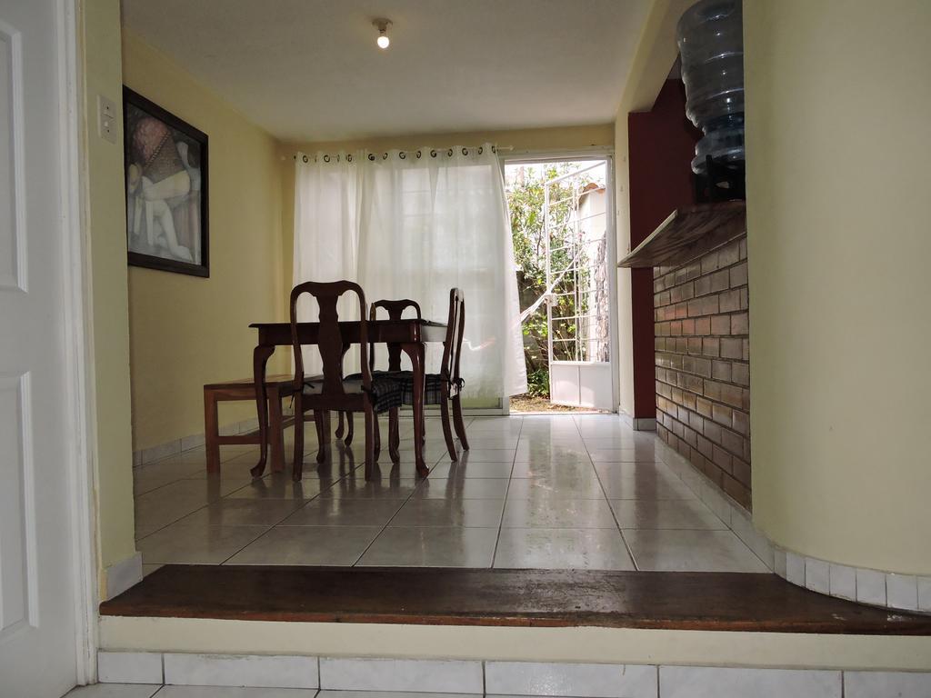Cumbres De San Francisco Apartment San Salvador Exterior photo